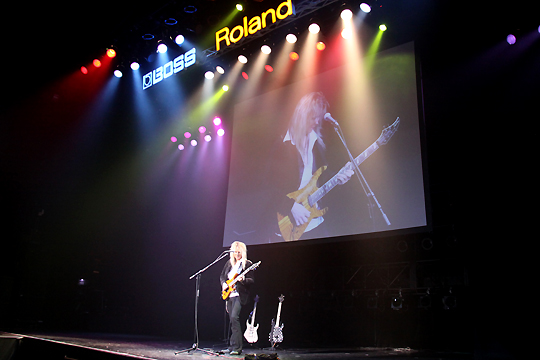 Roland Exhibition 2010 Pic #14