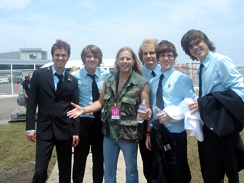 Ted with Click Five at UDO Music Festival 2006 in Osaka